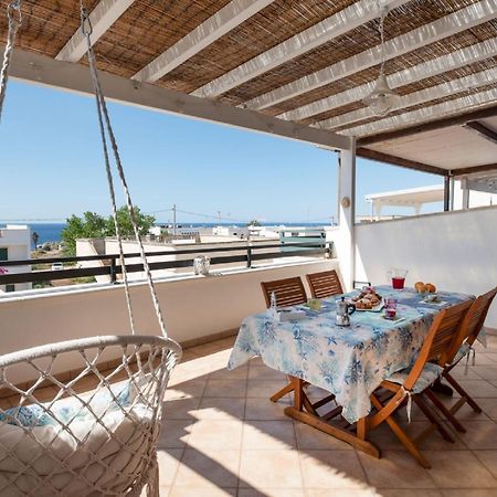 Casa Vacanze Orlando - Con Veranda Vista Mare A 200M Dal Mare Santa Maria di Leuca Eksteriør billede