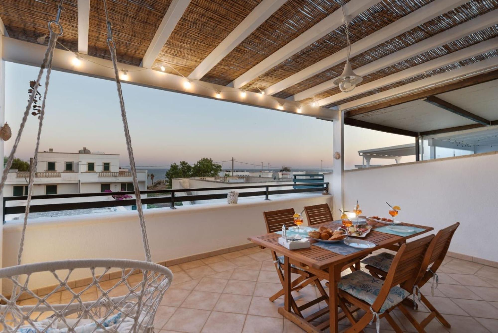 Casa Vacanze Orlando - Con Veranda Vista Mare A 200M Dal Mare Santa Maria di Leuca Eksteriør billede